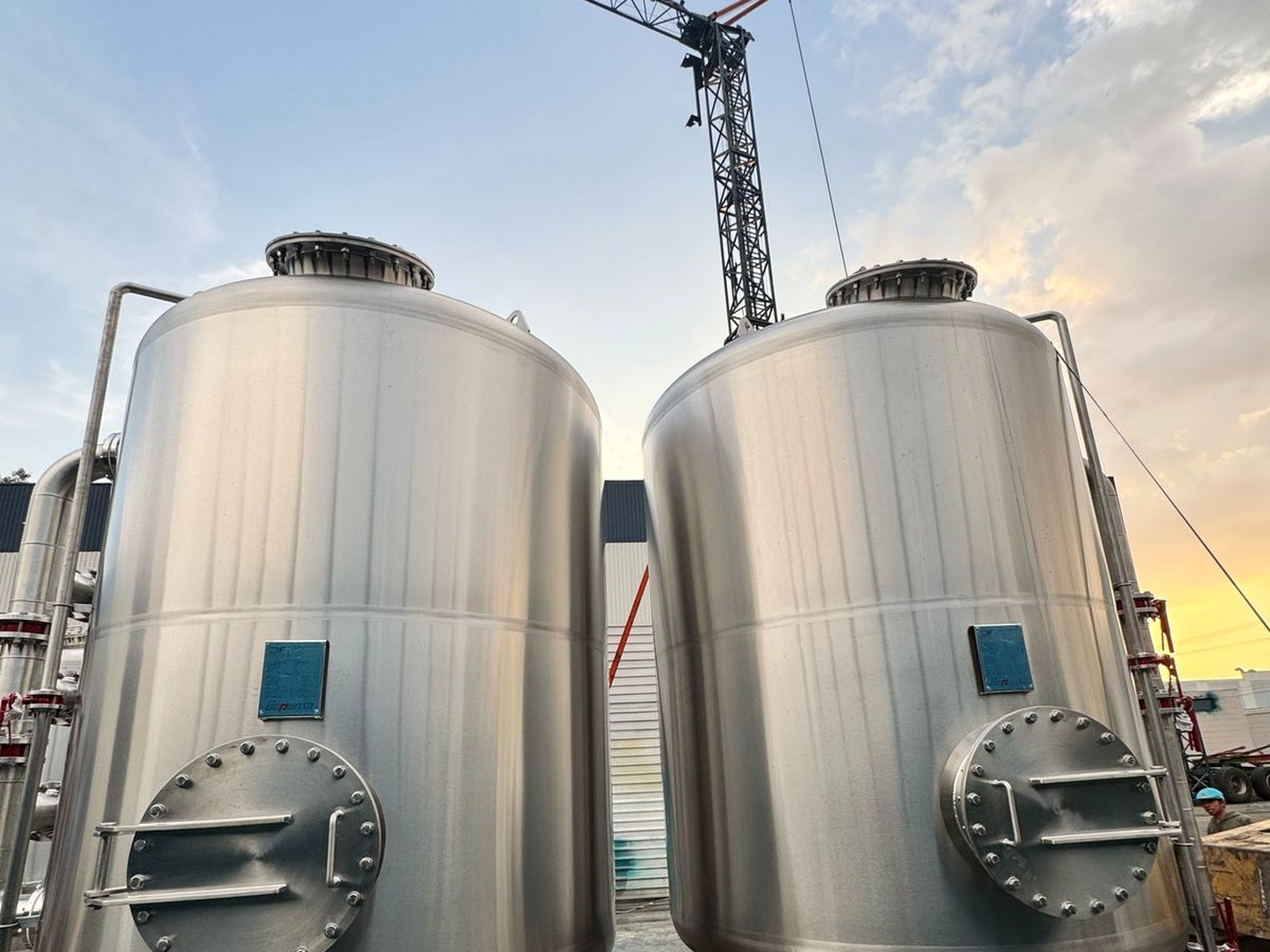 stainless steel treatment tanks