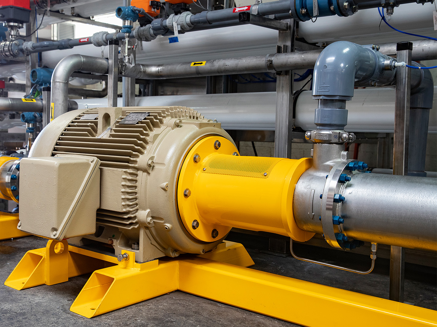 High-pressure pump for RO system