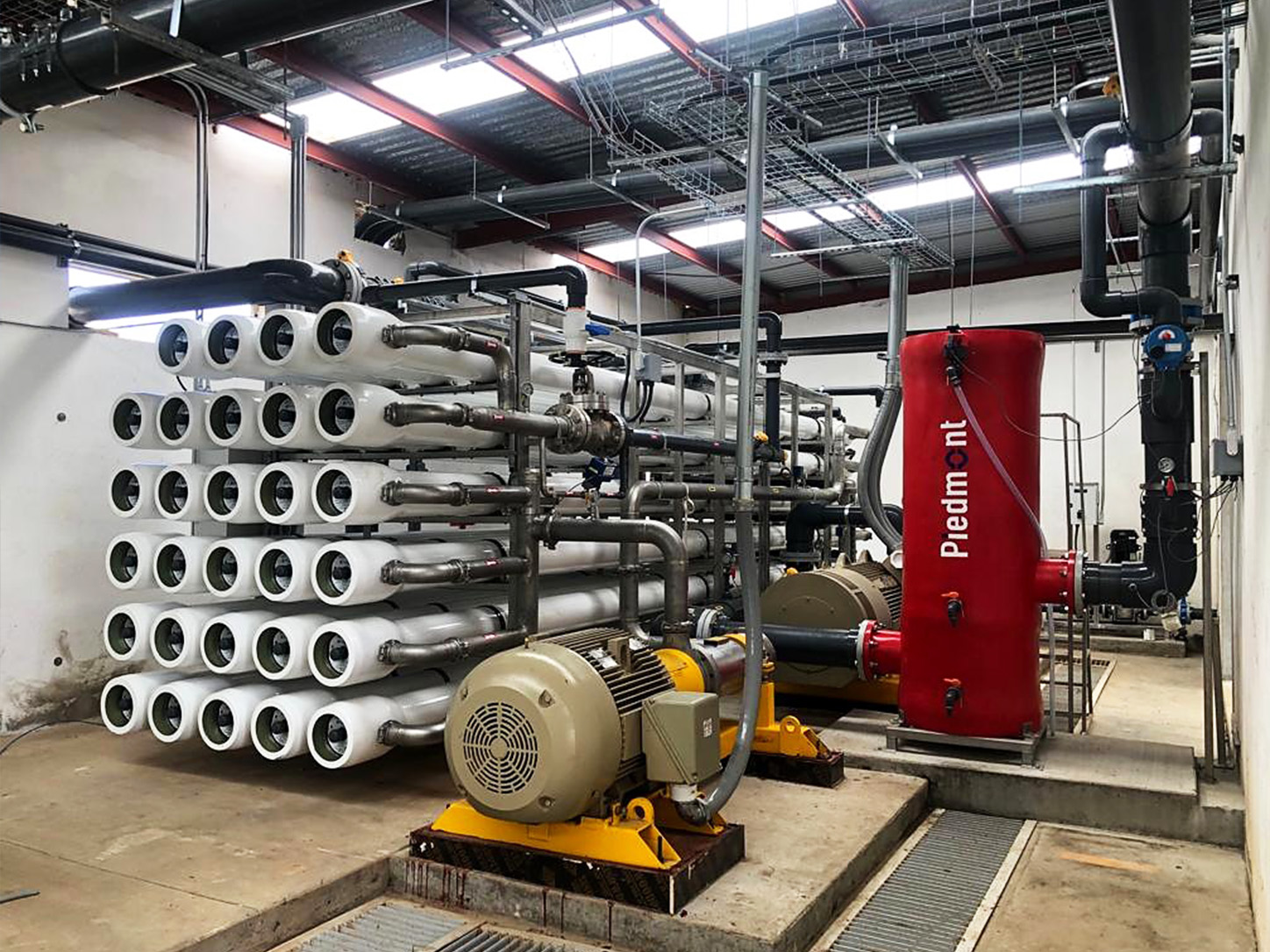 Industrial reverse osmosis water treatment system