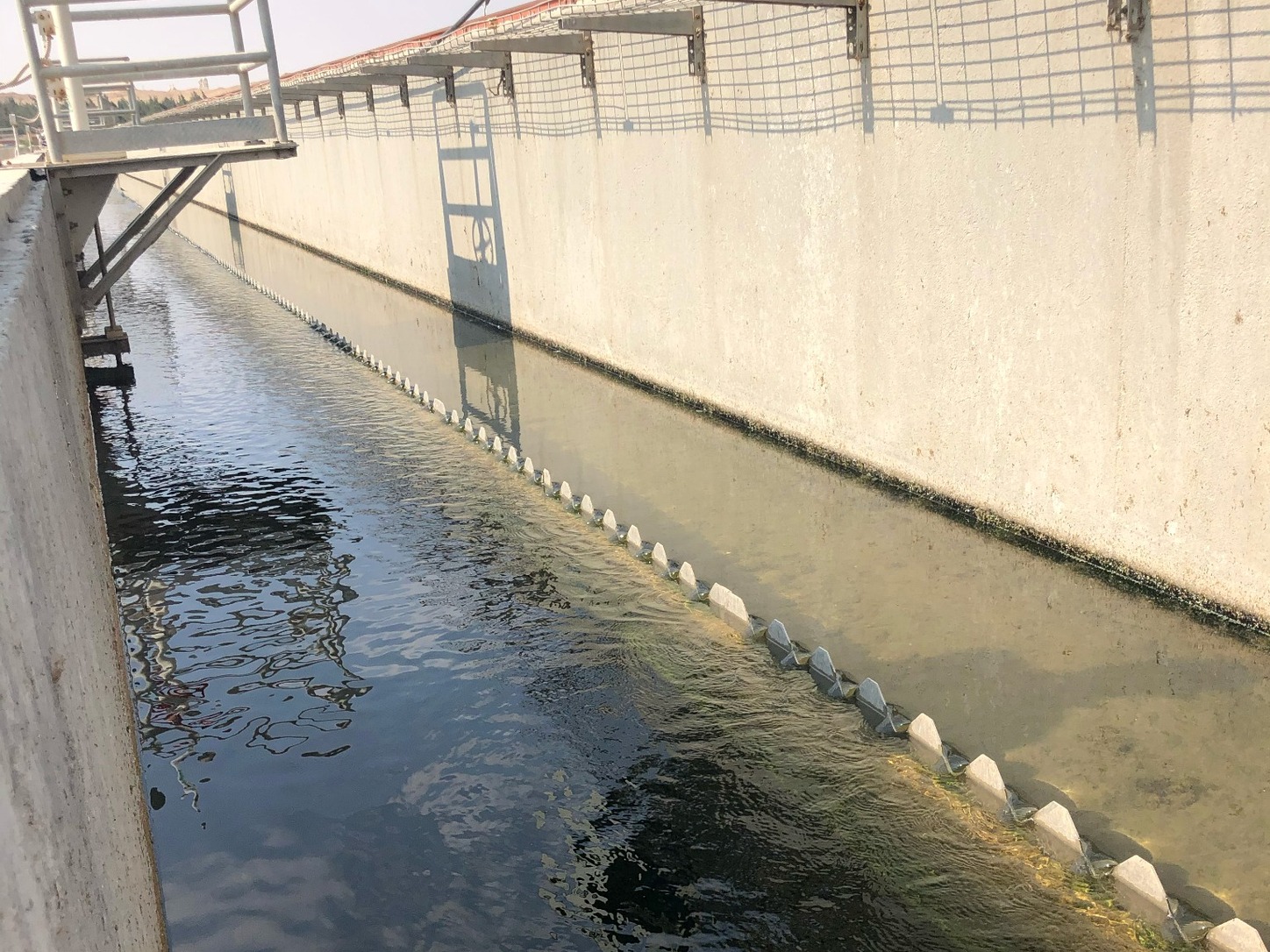 Water treatment process channel